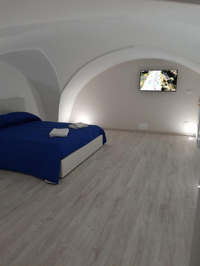 Bed Casa Vacanza Via Gallipoli - Corte Bari Brindisi Buitenkant foto