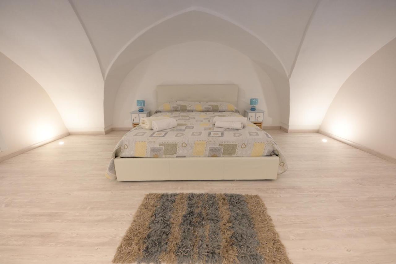 Bed Casa Vacanza Via Gallipoli - Corte Bari Brindisi Buitenkant foto